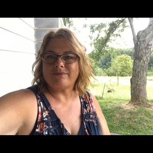 Meet your Posher, Beckie